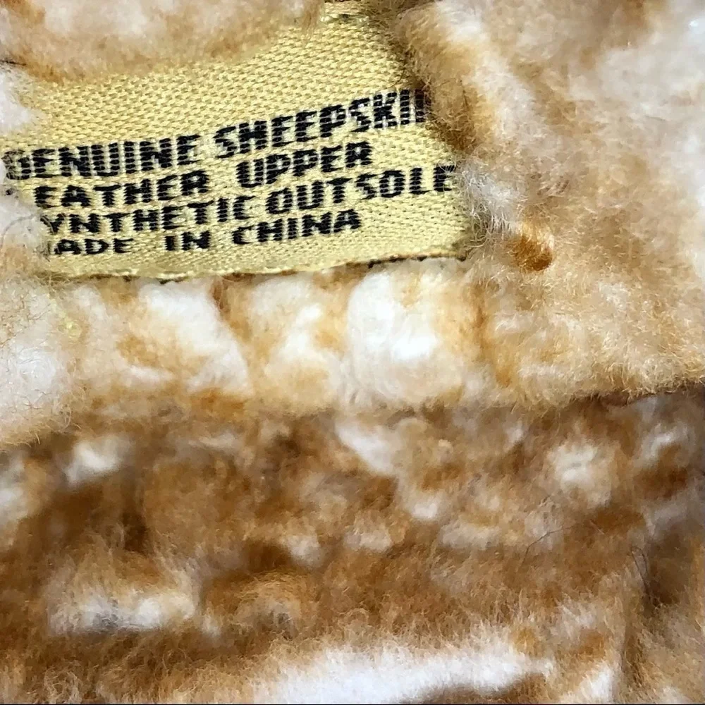 Rj’s fuzzies sheepskin